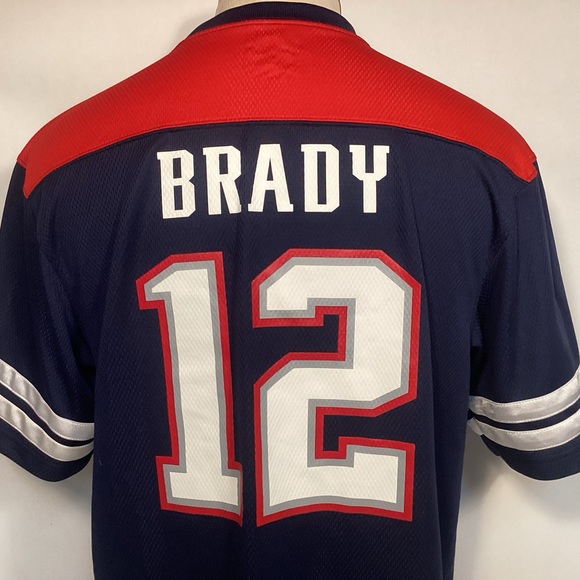 New England Patriots Tom Brady mens Jersey size large Distressed - Picture 4 of 10